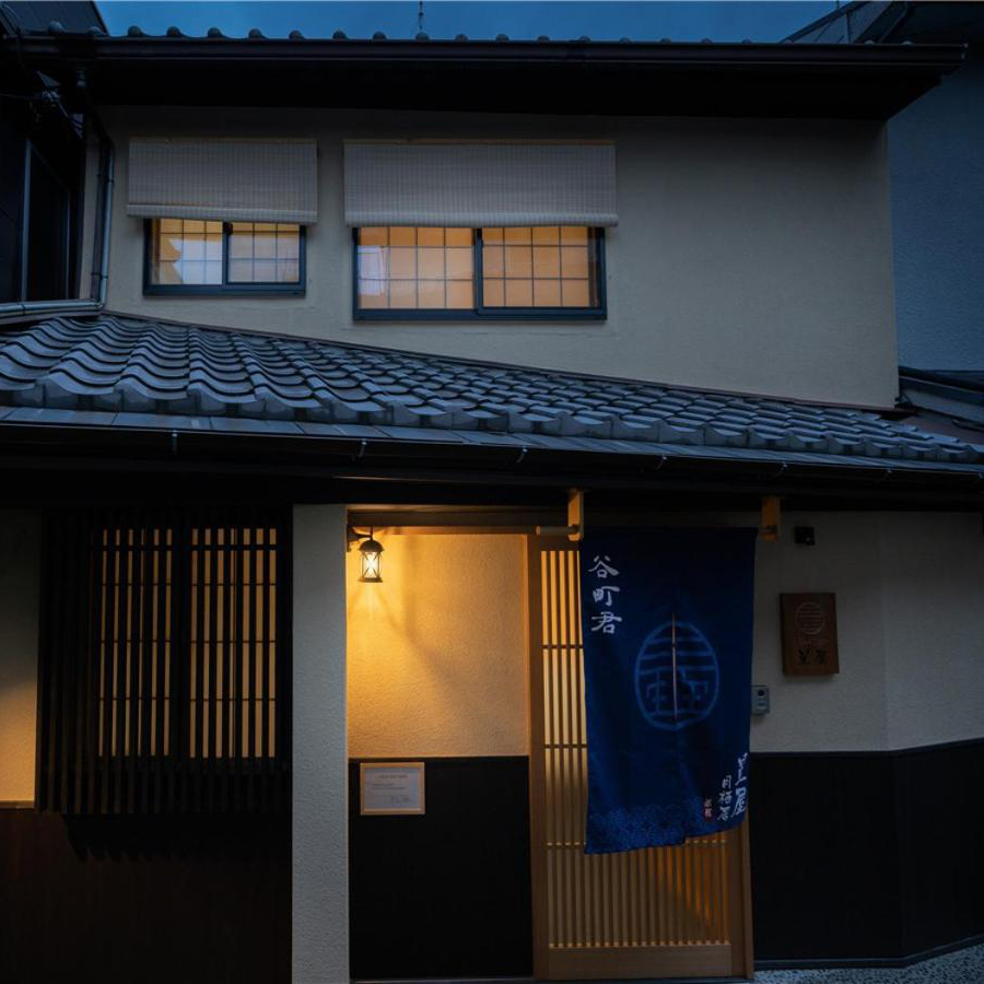 月栖居